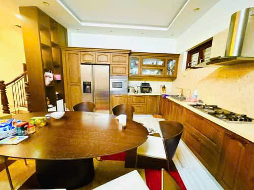 HOT!!! CHỈ 260 TRIỆU M CÓ NHÀ NGÕ 164 ĐỘI CẤN 121M 4 TẦNG MT 6.4M GIÁ 31.5 TỶ 0878168006