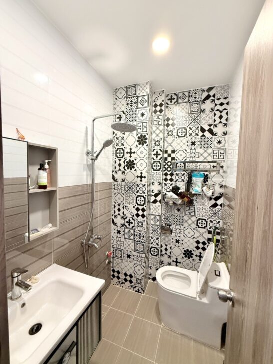 CHỈ 7 TỶ, NHÀ HXH – TAM PHÚ – 4 TẦNG – 3PN – SÁT TÔ NGỌC VÂN