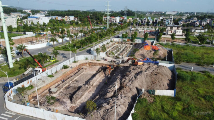 Bán lô đất đẹp DC17-11 95m², giá chỉ 1 tỷ 750 triệu Đối diện hồ điều hòa & công viên xanh