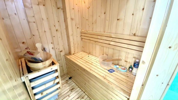 ♦MẶT TIỀN 5 TẦNG XỊN XÒ, NGANG 7M, NGAY TT DĨ AN. ĐẸP NHỨC NHỐI