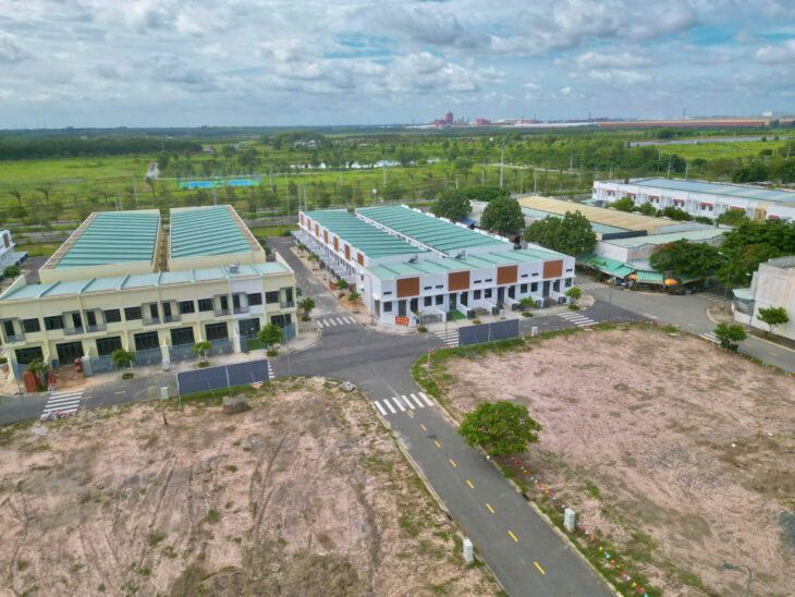 VY KAH Bán Nhà Phố Trảng Bàng Tây Ninh 1 trệt 1 lầu 1 tỷ 7