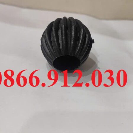 Công Dụng Tuyệt Vời Của Nắp Chụp Nhựa Giá Treo Quần Áo Inox