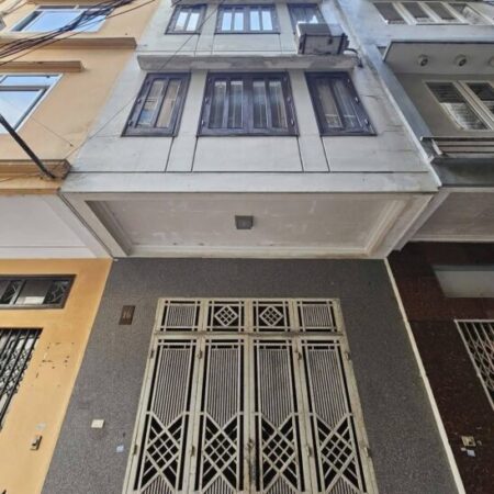 BÁN NHÀ NGUYỄN CHÍ THANH ĐỐNG ĐA PHÂN LÔ Ô TÔ TRÁNH KINH DOANH VĂN PHÒNG 5 TẦNG 15,7 TỶ