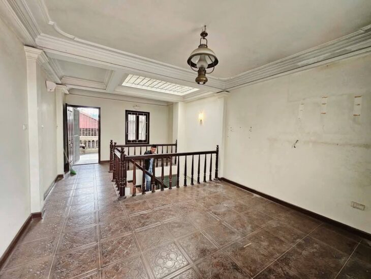BÁN NHÀ NGUYỄN CHÍ THANH ĐỐNG ĐA PHÂN LÔ Ô TÔ TRÁNH KINH DOANH VĂN PHÒNG 5 TẦNG 15,7 TỶ