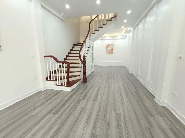 BÁN NHÀ NGUYỄN KHANG CẦU GIẤY Ô TÔ TRÁNH KINH DOANH ONLINE VĂN PHÒNG 6 TẦNG 17,9 TỶ