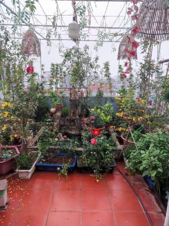 Nhà mới ở ngay Nhổn, MT 4.2m, 6 tầng, 35m2, giá nhỉnh 5 tỷ