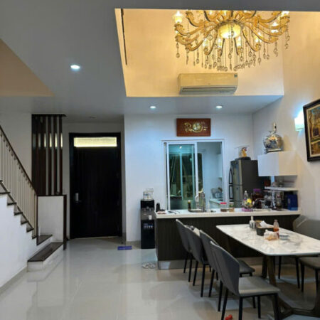 Chính chủ cho hộ gia đình, người nước ngoài thuê liền kề Park City, 120m2, 3 tầng Chính chủ cho hộ gia đình, người nước ngoài thuê liền kề Park City, 120m2, 3 tầng