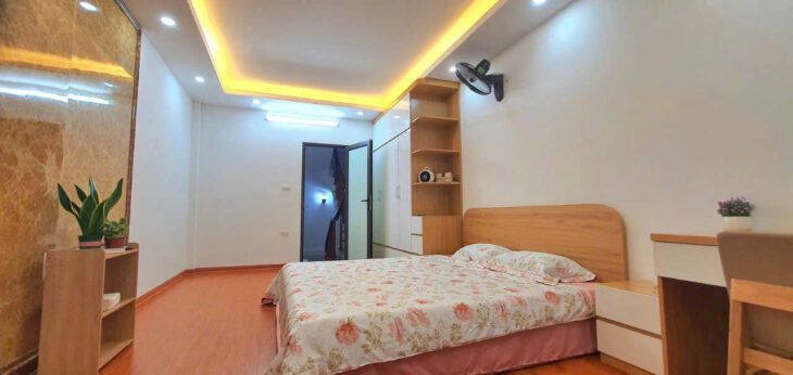 NHÀ ĐẸP NGỌC THỤY – 5 TẦNG CHẮC CHẮN – NGÕ THÔNG – GIÁ CHỈ 7.65 TỶ