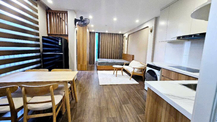 Bán nhà Hồng Tiến Long Biên Ngõ thoáng cực nông- oto đỗ – 38m 5 tầng nhỉnh 7 tỷ (TL)