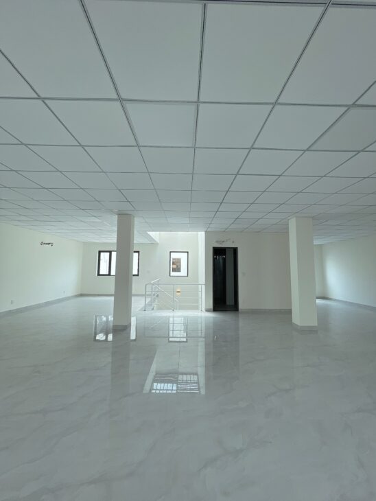 cho thuê nhà đường lê đinh thám hải châu đà nẵng nguyên căn thông suốt ngang 13m