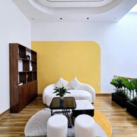 Nhà Căn Góc 2 mặt Tiền Ngay Xuân Thuỷ – Đường Trần Thủ Độ – Đối Diện Công Viên – Chủ Cần Bán Gấp