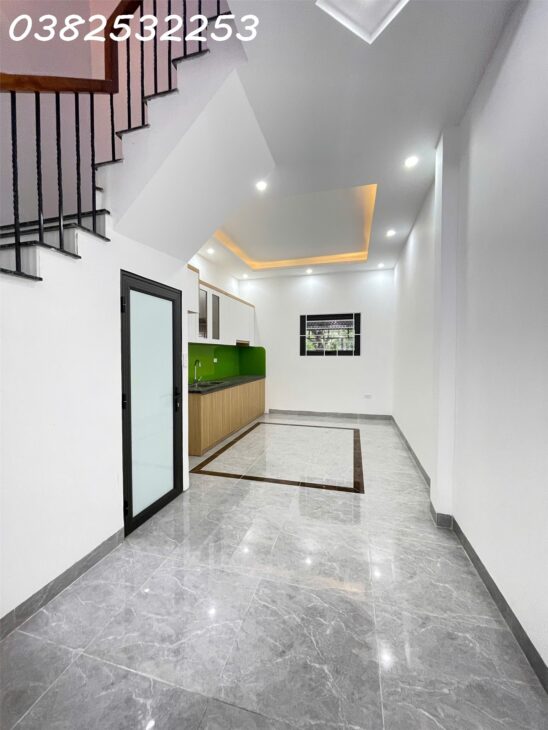 NHÀ ĐẸP LAI XÁ – NGÕ NÔNG – 1 NHÀ RA Ô TÔ – GẦN QL32 – Diện tích 32m2 – 5 tầng – giá chỉ 5 tỷ.