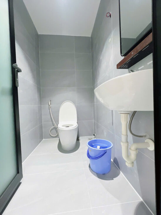 SÁT MẶT TIỀN HOÀNG DIỆU Q4 DIỆN TÍCH SD 63 M2 CÓ 4 TỶ