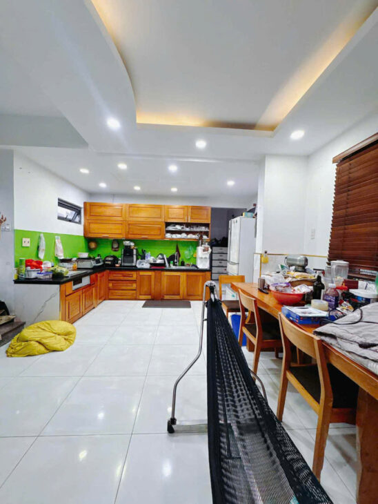 SÁT MẶT TIỀN Q4 NGANG 8 DÀI 6 – 5T CÓ 5 TỎI