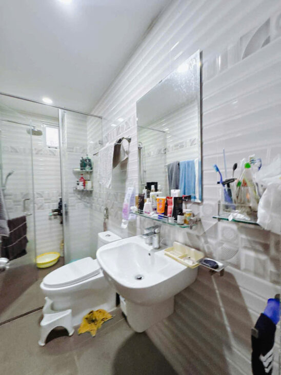 SÁT MẶT TIỀN Q4 NGANG 8 DÀI 6 – 5T CÓ 5 TỎI