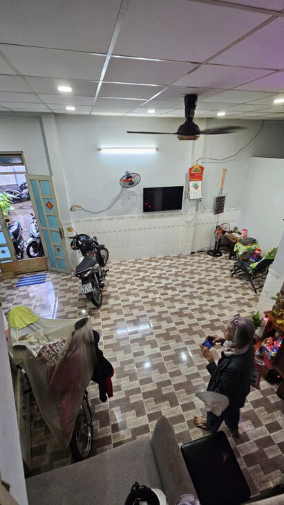 SÁT MẶT TIỀN ĐƯỜNG SỐ KHÁNH HỘI NGANG 5.1 DÀI 9.5 – 2 TẤM NHĨNH 3 TỶ