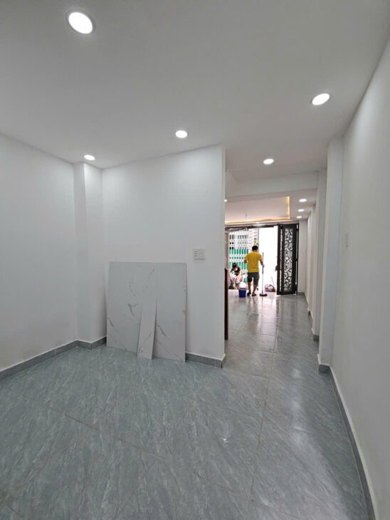 SÁT MẶT TIỀN ĐƯỜNG SỐ 48 DT 29 M2 CÓ 3 TỶ ĐÚC BÊ TÔNG