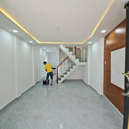 SÁT MẶT TIỀN ĐƯỜNG SỐ 48 DT 29 M2 CÓ 3 TỶ ĐÚC BÊ TÔNG