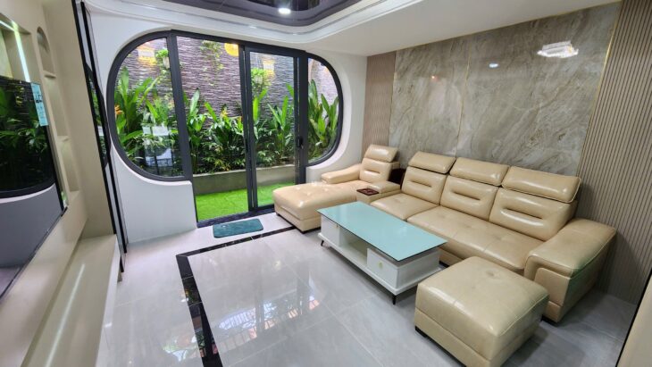 NHÀ PHỐ THANG MÁY – ĐẲNG CẤP – 4 TẦNG – FULL NỘI THẤT NGAY NGÃ TƯ GA – QUẬN 12