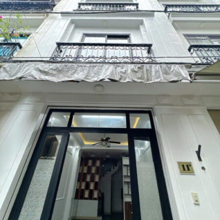 30.8m² Ngọc Thụy – MT 3.5m – 5 Tầng – Nhà Mới 90% – Full Nội Thất – 6.65 Tỷ