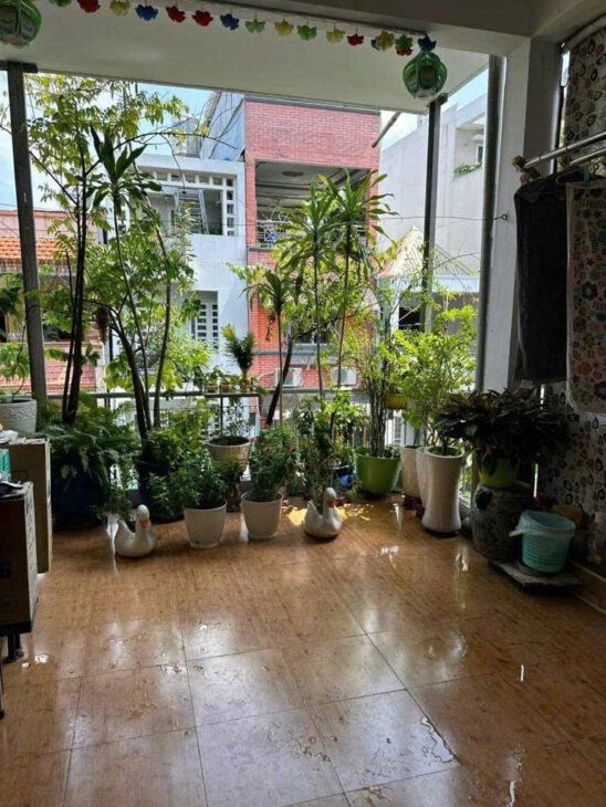 MẶT TIỀN KINH DOANH Q1 NHỈNH 350 TRIỆU M2