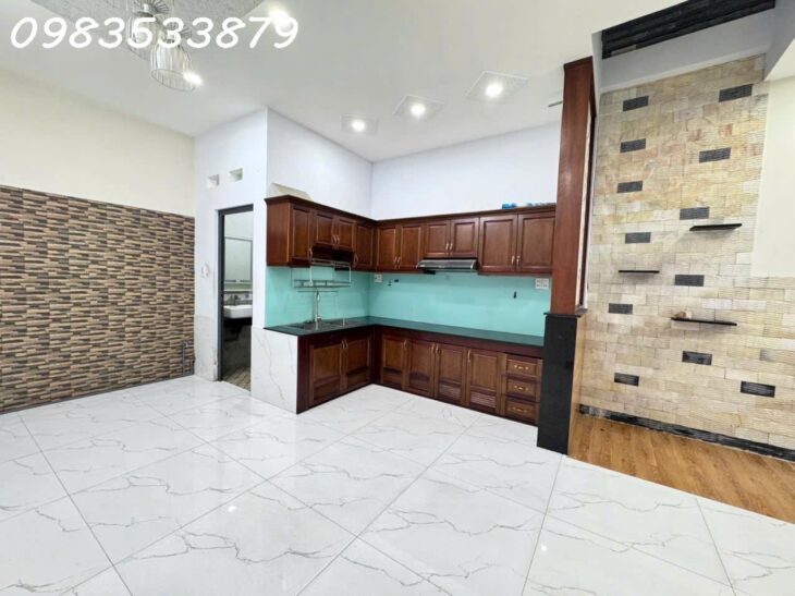 Nhà KDC Bình dân, đường số 37, Hiệp Bình Chánh, Thủ Đức – DT 4,5×16 x 4 lầu