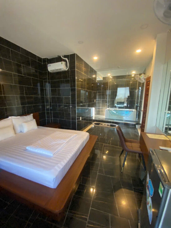 BÁN KHÁCH SẠN GIÁ RẺ DÒNG TIỀN CAO 300TR/TH. THỦ ĐỨC. TP HỒ CHÍ MINH