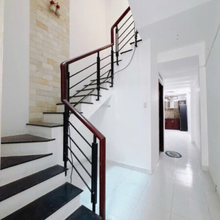 CĂN HỘ DỊCH VỤ CÓ 6 TỶ TRUNG TÂM Q4