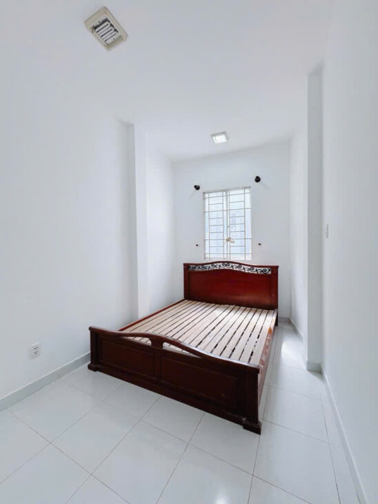 CĂN HỘ DỊCH VỤ CÓ 6 TỶ TRUNG TÂM Q4