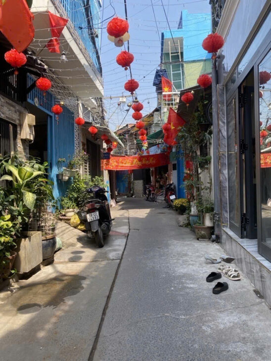 Nhà mới 1 căn ra mặt tiền đường số Tân Kiểng Q 7 Ngang 4 x10 có 5 tỷ