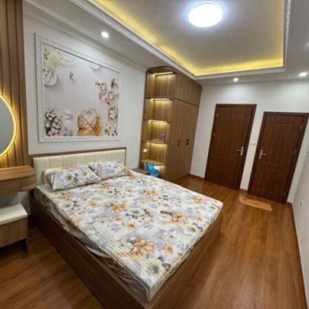 VĂN CAO DT 25M x5 TẦNG CHỈ 6,5 TỶ-70M RA PHỐ,FULL NỘI THẤT ĐẸP,5P RA HỒ TÂY