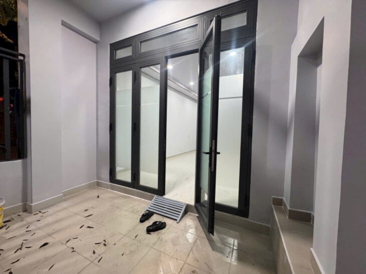 Bán gấp nhà đường Quang Trung, 4*14 hẻm xe tải thông giá chỉ 5 tỷ 850 triệu nhà đẹp, ở ngay