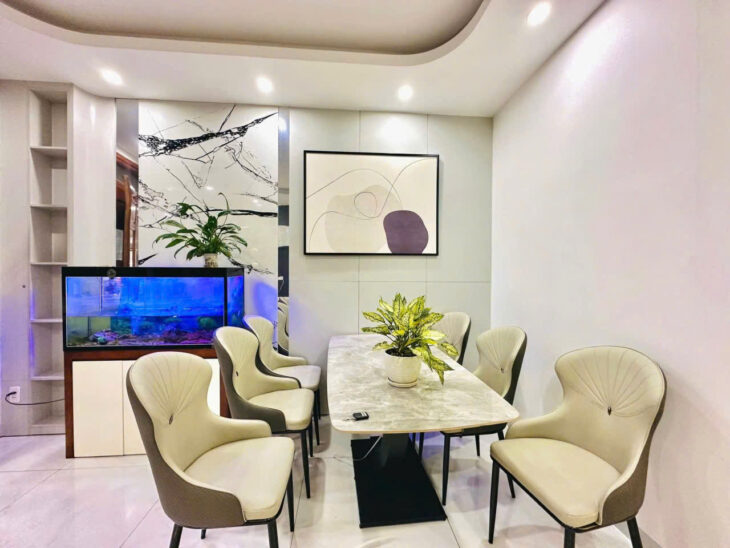 6 TẦNG THANG MÁY – GẦN HỒ VĂN CHƯƠNG – MẶT TIỀN ĐẸP – THOÁNG TRƯỚC SAU – NGÕ NÔNG- Văn Chương 39 m,