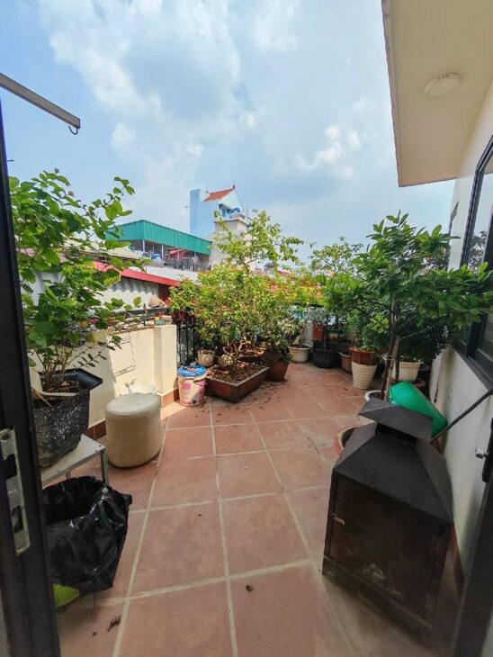 QUAN HOA 61M GIÁ 14,5 TỶ-NỘI THẤT ĐẸP,DÂN XÂY,NGÕ BA GÁC,THÔNG,GẦN PHỐ