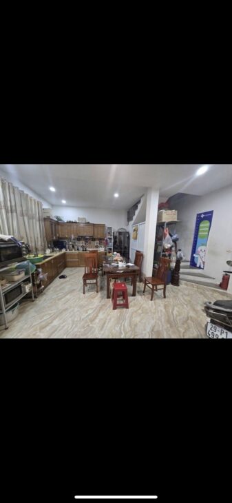 TT CẦU GIẤY 42M x6 TẦNG 9,5 TỶ.BA GÁC ĐỖ CỬA,DÂN XÂY,NGÕ THÔNG,THOÁNG SÁNG