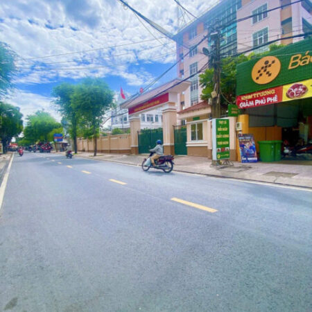 HIẾM! HẺM XE HƠI BÌNH THỌ – SÁT MẶT TIỀN ĐƯỜNG DÂN CHỦ, 100M2 – DÒNG TIỀN SẴN – CHỈ 7T.Ỷ HƠN –