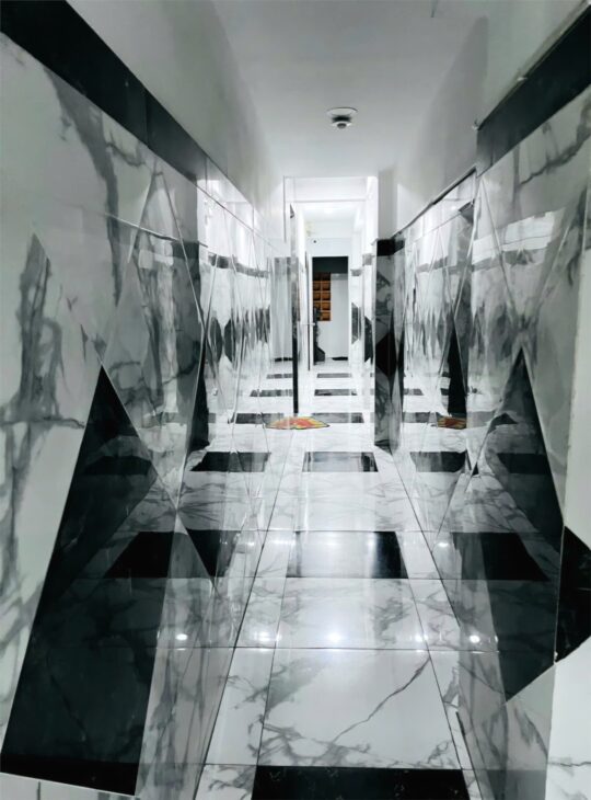 CẦN BÁN GẤP CĂN HỘ DỊCH VỤ MẶT TIỀN TẠ QUANG BỬU, DÒNG TIỀN ỔN ĐỊNH 40 TRIỆU/THÁNG