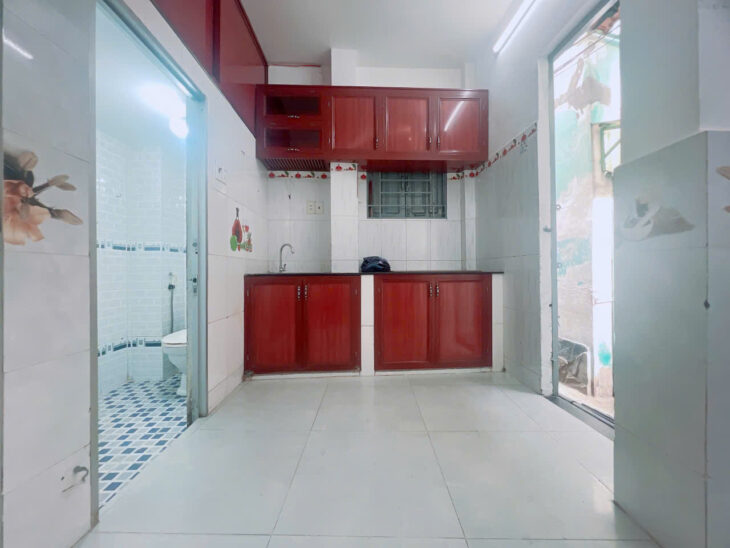 Cách 1 căn nhà ra mặt tiền xe hơi 🚘Q4 Ngang 3.5 dài 7 HƠN 2 TỶ