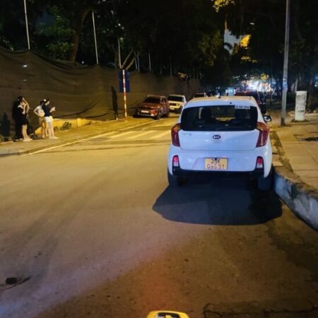 TẬP THỂ TẦNG 1 CẦU GIÁY DT 80M 3 NGỦ 2 WC GIÁ 4,750 TỶ,Ô TÔ ĐỖ NGÀY ĐÊM TẬP THỂ TẦNG 1 CẦU GIÁY DT 80M 3 NGỦ 2 WC GIÁ 4,750 TỶ,Ô TÔ ĐỖ NGÀY ĐÊM