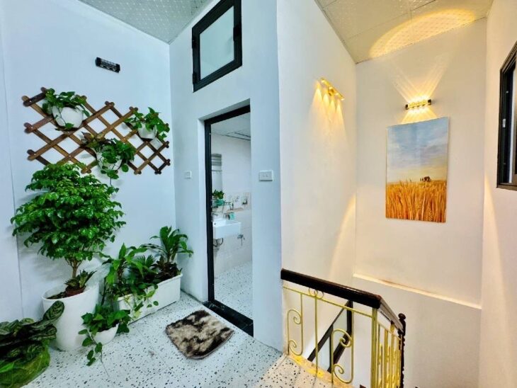 NGỌC HÀ 18/32M GIÁ CHỈ 5,1 TỶ-FULL NỘI THẤT ĐẸP,NGÕ THÔNG,GÀN HỒ Ô TÔ TRÁNH