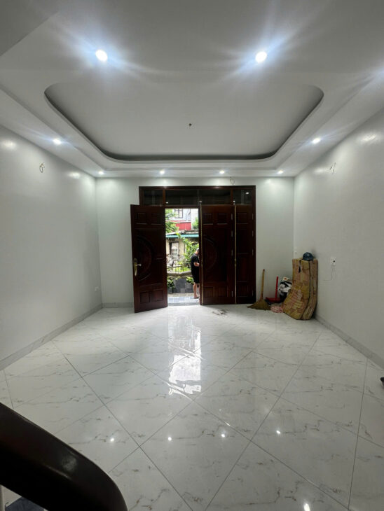 Bán Nhà Mới Bạch Mai Dt 30m2 5 tầng mặt tiền 4.9m Giá 5.95 tỷ