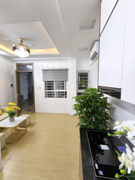 Căn ccmn Nguyễn Trãi- Ngã Tư Sở tầng 2, 52 m, 2 ngủ, 1 khách , 1 bếp.Tất cả các phòng đều có cửa sổ