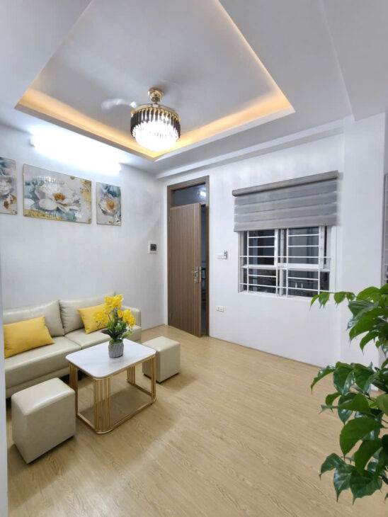 Căn ccmn Nguyễn Trãi- Ngã Tư Sở tầng 2, 52 m, 2 ngủ, 1 khách , 1 bếp.Tất cả các phòng đều có cửa sổ