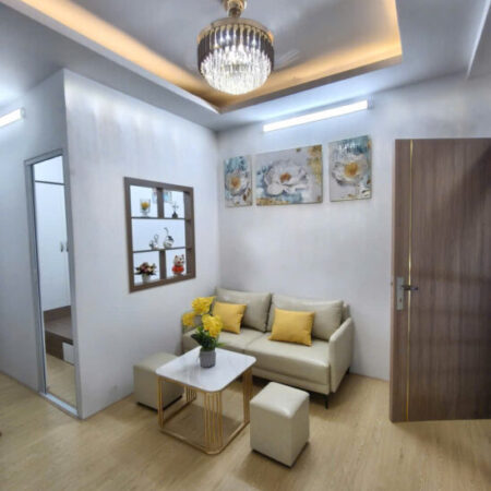 Căn ccmn Nguyễn Trãi- Ngã Tư Sở tầng 2, 52 m, 2 ngủ, 1 khách , 1 bếp.Tất cả các phòng đều có cửa sổ