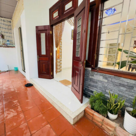 BÁN NHÀ THIẾT KẾ HIỆN ĐẠI NGANG ĐẸP 7m5 TẠI PHƯỜNG BẮC NHA TRANG.