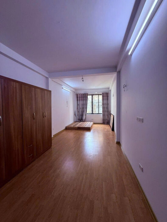 Bán nhanh nhà Tôn Thất Tùng 45m 5 tầng ngõ thông – Phù hợp ở hoặc kinh doanh dòng tiền 11.5 tỷ