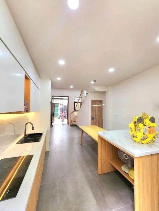 HẺM XE TẢI 7M – NHÀ 4 TẦNG KIÊN CỐ – 50M² VUÔNG VỨC – NGAY HƯƠNG LỘ 2 – GIÁP TÂN PHÚ – SỔ HỒNG