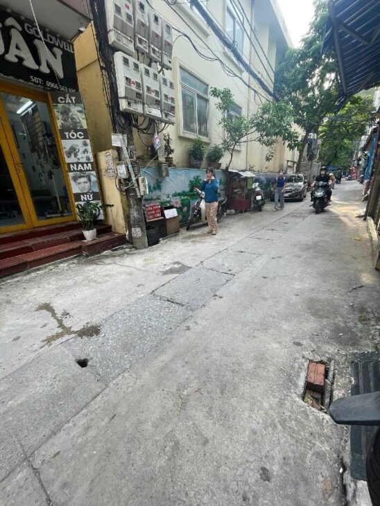 DƯƠNG QUẢNG HÀM DT 30M,NGÕ THÔNG,GẦN PHỐ GIÁ 6,25 TỶ