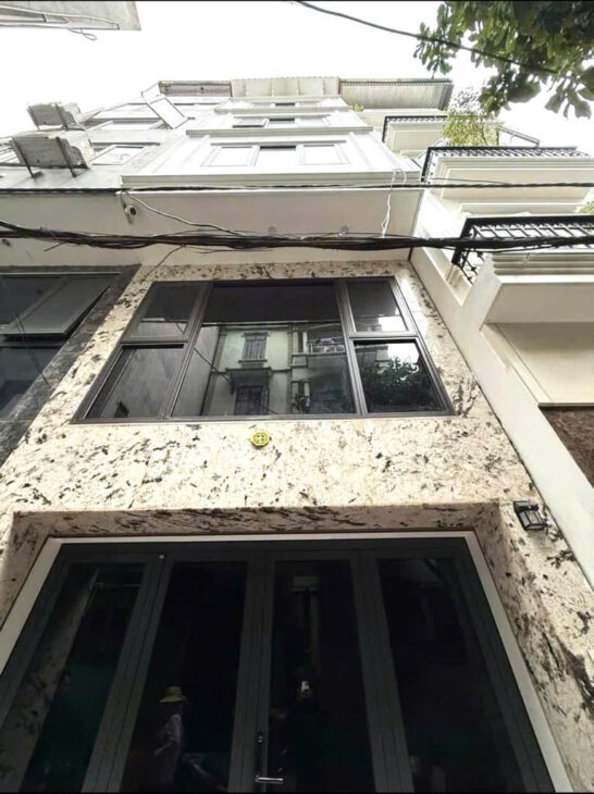 SIÊU PHẨM YÊN HOÀ 2 MẶT THOÁNG – 1 NHÀ RA PHỐ – Ô TÔ ĐỖ CỬA. KD ĐỈNH. 42x5T