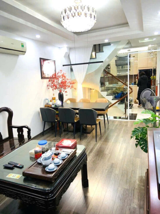 SIÊU PHẨM YÊN HOÀ 2 MẶT THOÁNG – 1 NHÀ RA PHỐ – Ô TÔ ĐỖ CỬA. KD ĐỈNH. 42x5T